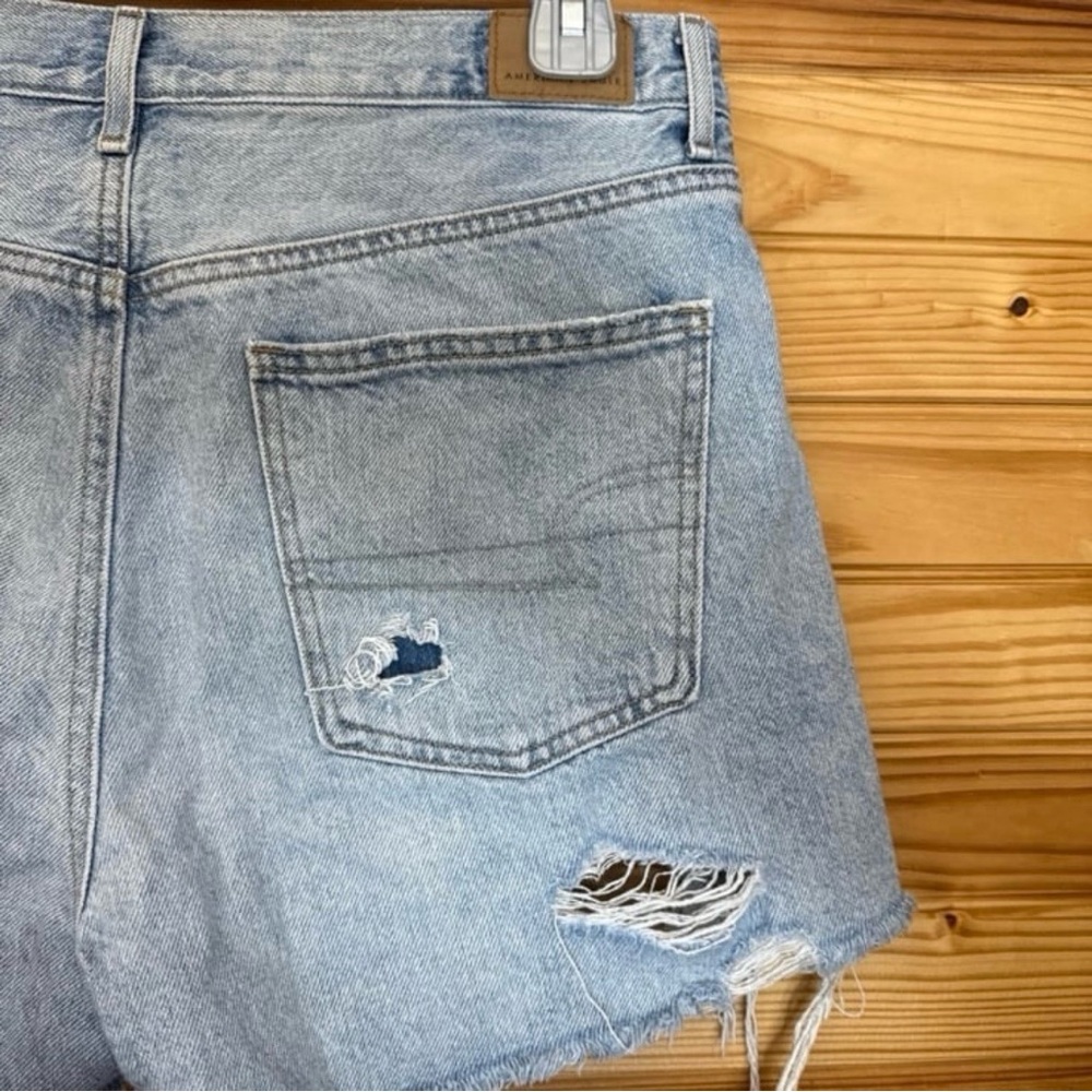 American eagle ripped distressed 90s boyfriend short shorts size 6 - Picture 5 of 6